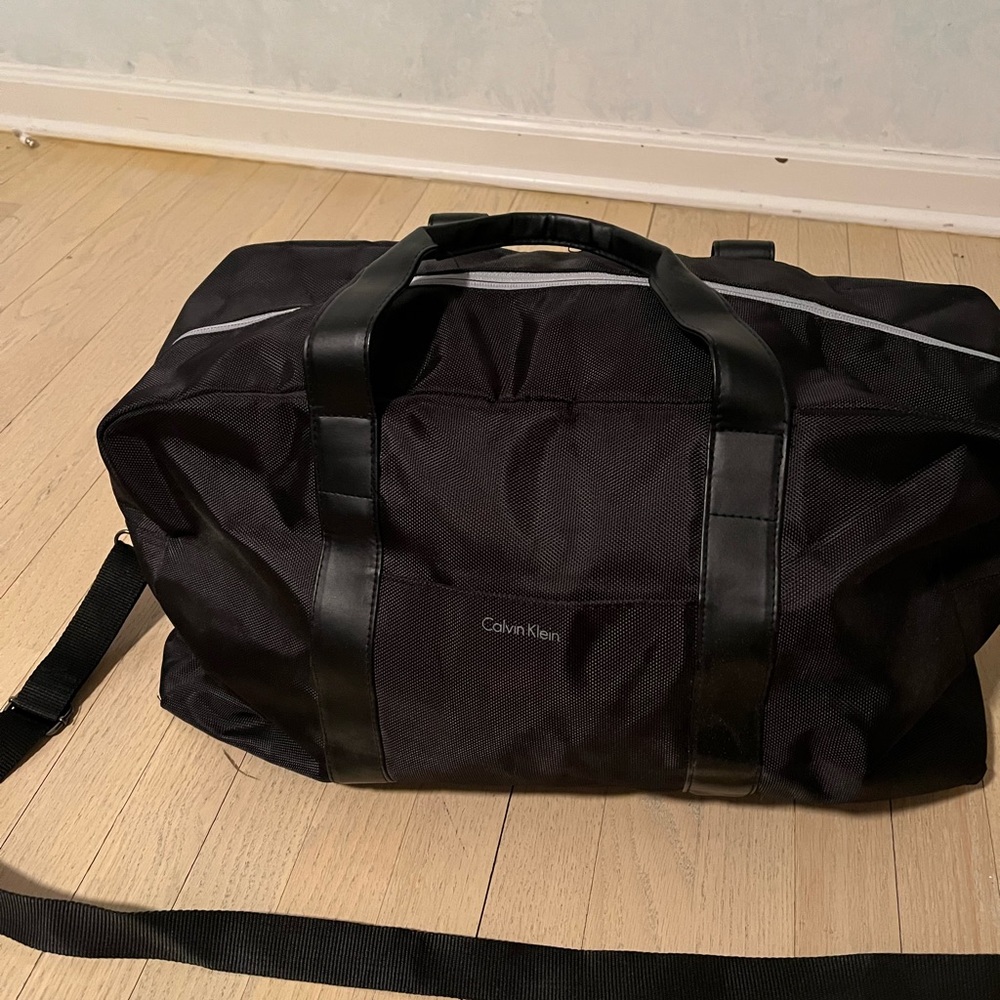 Calvin Klein gym bag/duffel bag/carryon bag